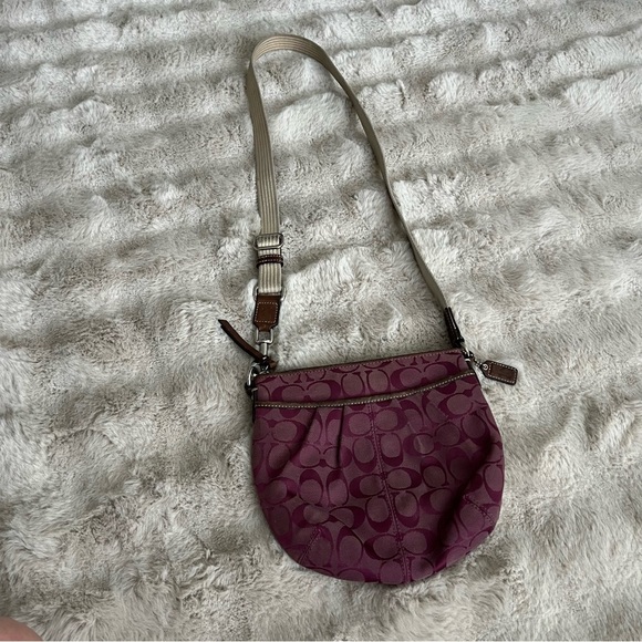 Coach Crossbody Bag Purple Signature C Pleated Small Purse Adjustable Strap - Picture 1 of 15